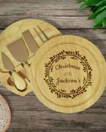 Personalised Christmas Wreath Wooden Cheese Board Set