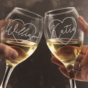 Personalised Couples Heart Wine Glass Set