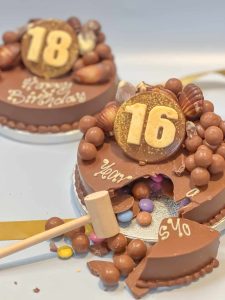 Personalised Mini Milestone Guylian®Smash Cake