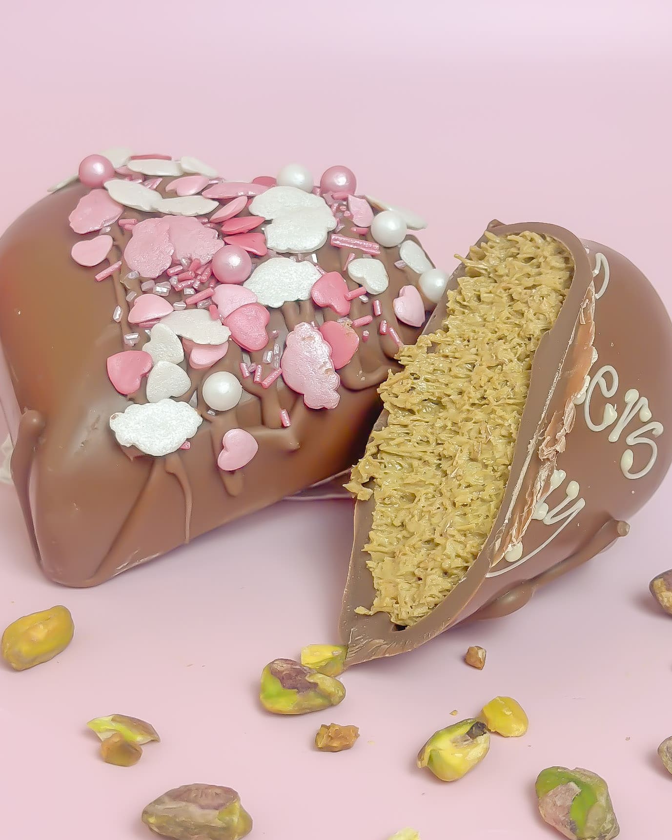 Personalised Mother’s Day Belgian Milk Chocolate Stuffed Hearts Personalised Mother’s Day Belgian Milk Chocolate Stuffed Hearts